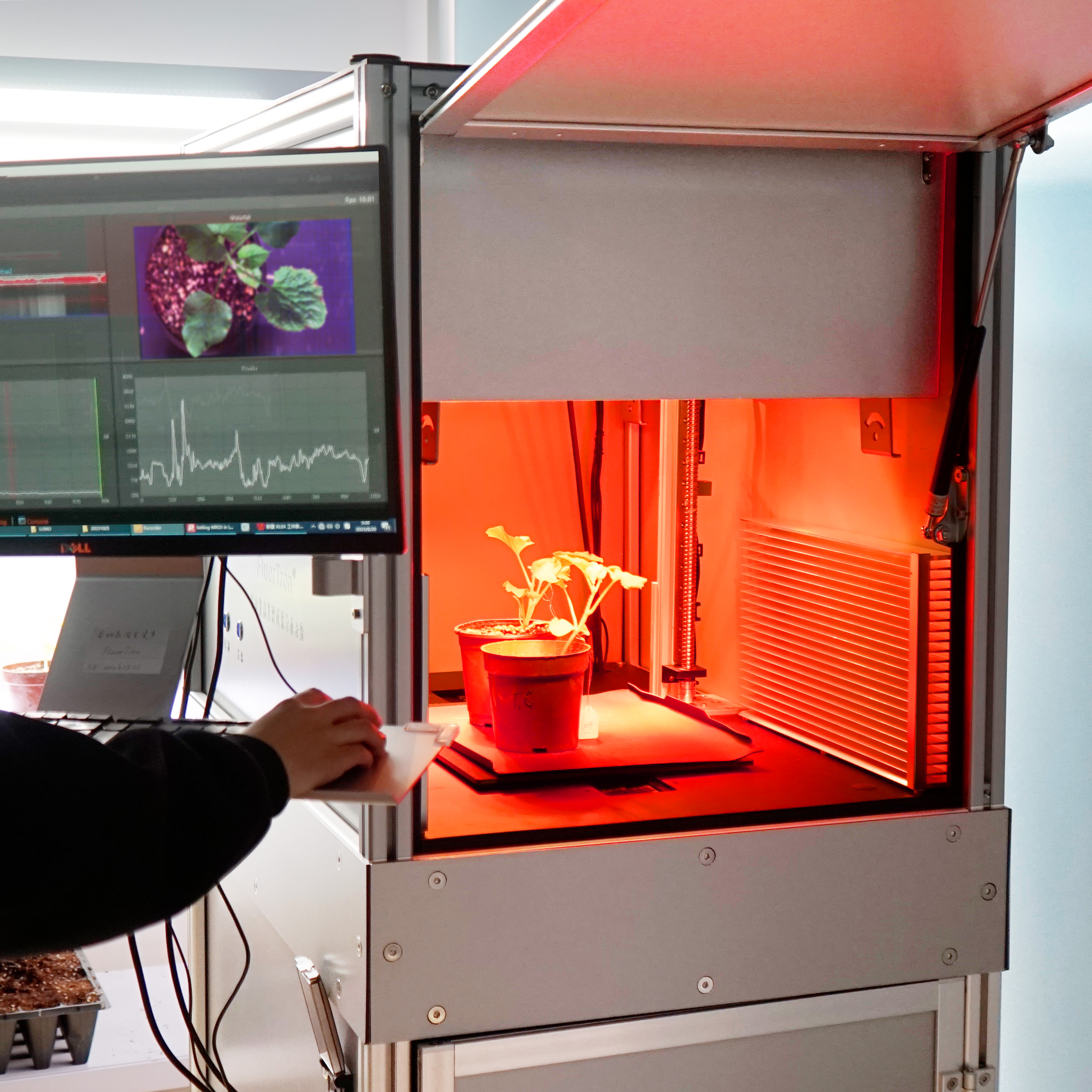 FluorTron?�๦Ч�߹��׳����������ա�����������ӫ��